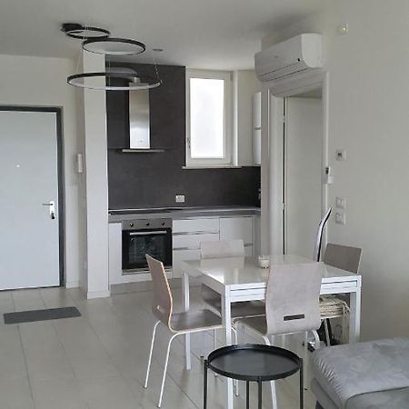 לידו די ג'סולו Isola Blu Luxury Apartment מראה חיצוני תמונה